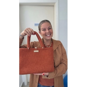 Kit com 3 carretéis para fazer as bolsas: Musa e Conexão – Fios + 2 Videoaulas (Links das Aulas Abaixo)