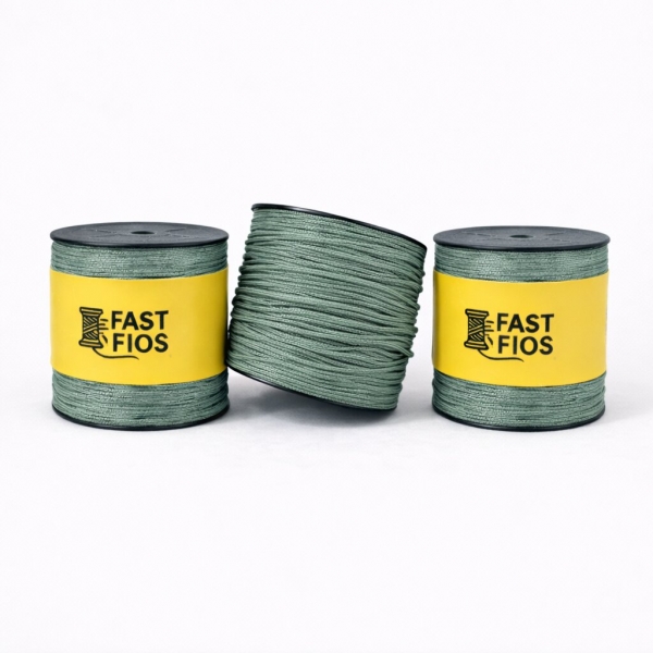 Kit com 3 carretéis para fazer as bolsas: Musa e Conexão – Fios + 2 Videoaulas (Links das Aulas Abaixo) - VERDE MARE