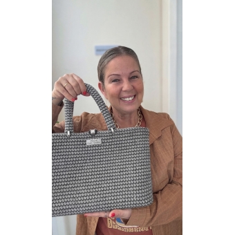 Kit com 3 carretéis para fazer as bolsas: Musa e Conexão – Fios + 2 Videoaulas (Links das Aulas Abaixo)